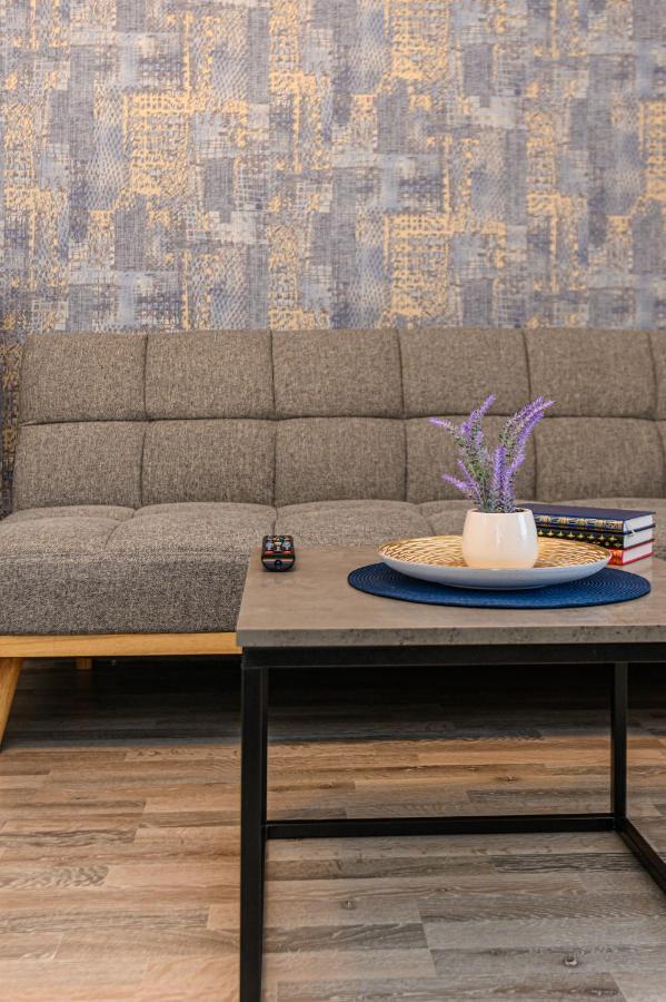 Luxury Studios - Soarelui 10 Braşov Extérieur photo