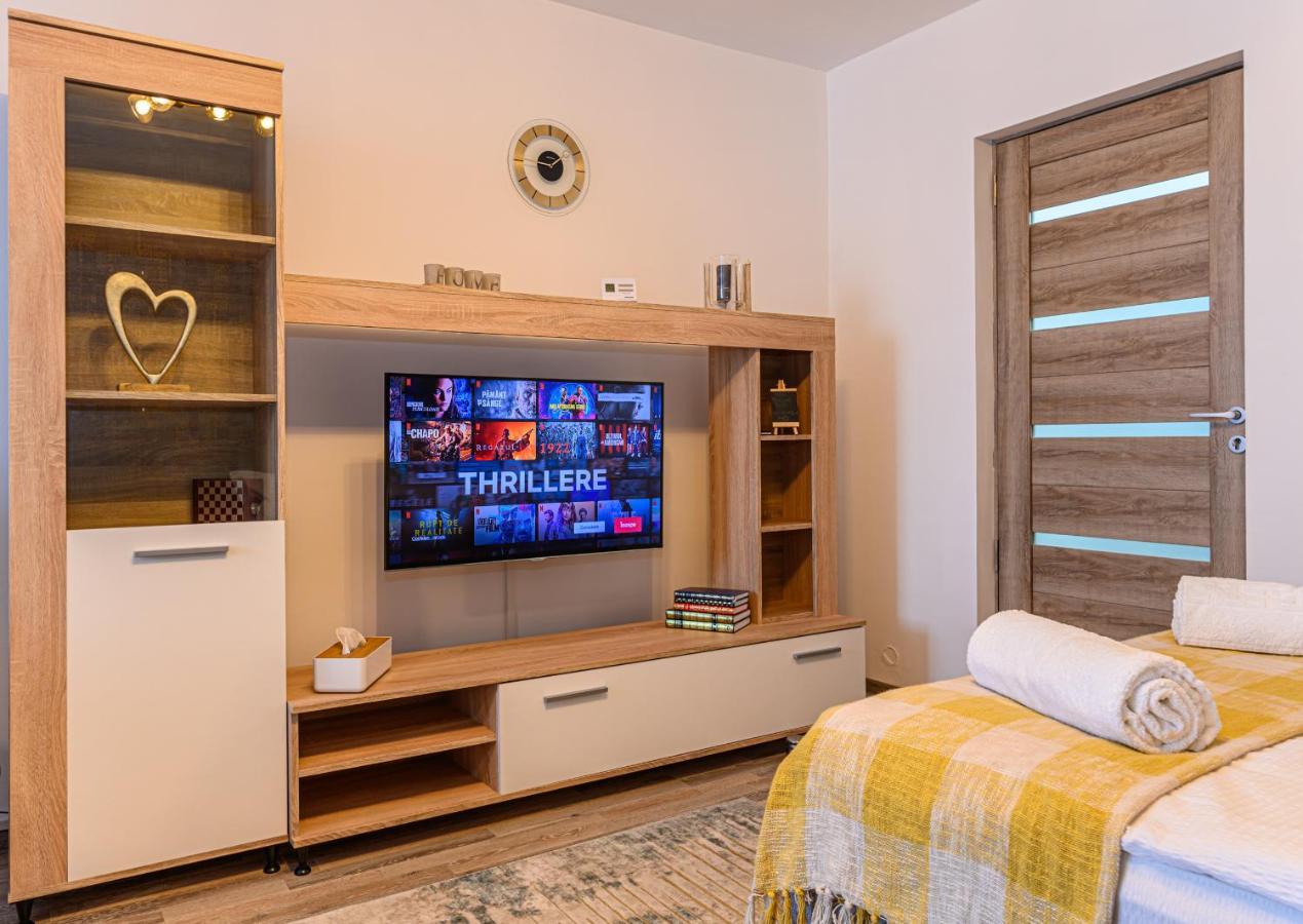 Luxury Studios - Soarelui 10 Braşov Extérieur photo