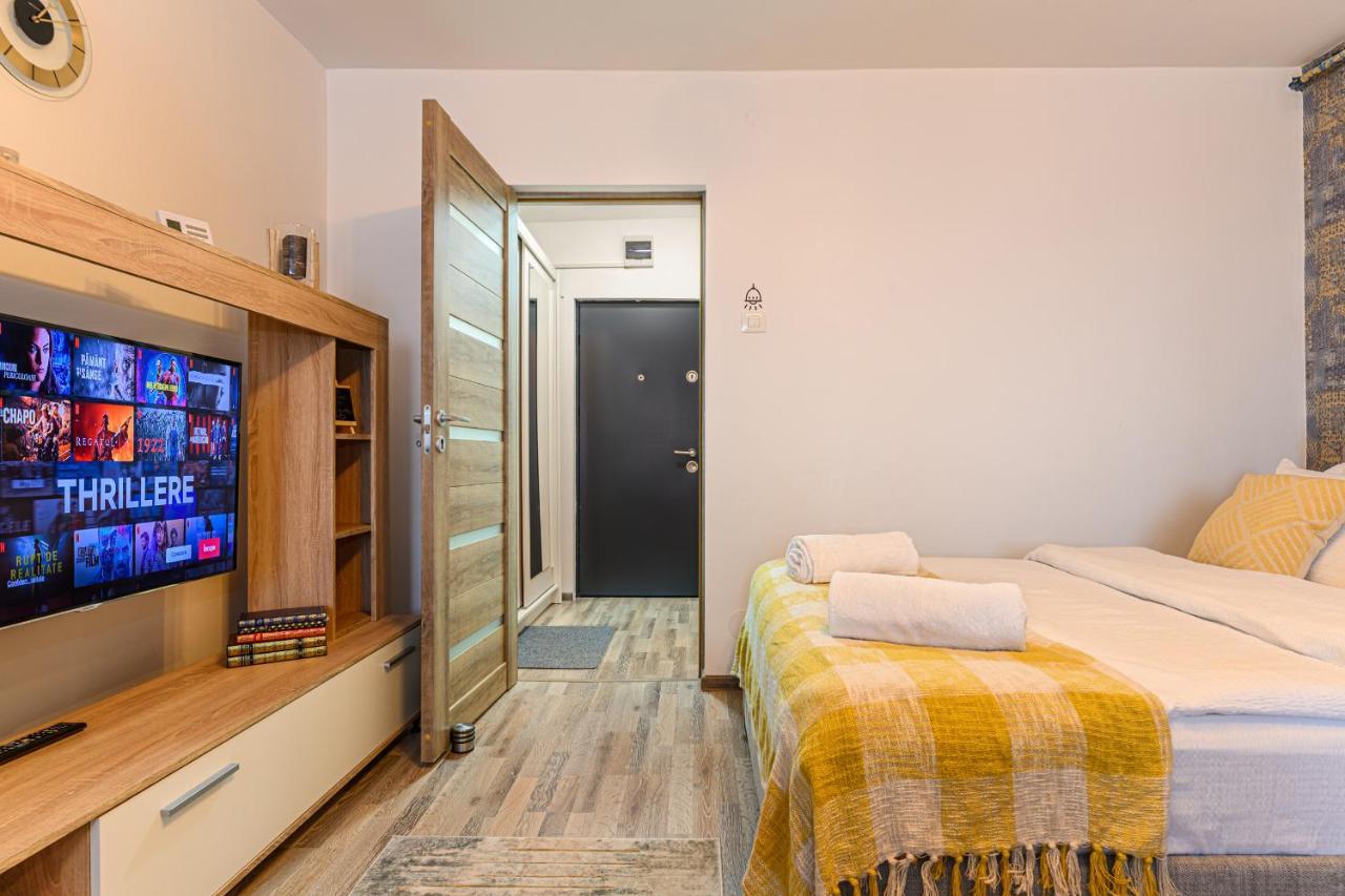 Luxury Studios - Soarelui 10 Braşov Extérieur photo