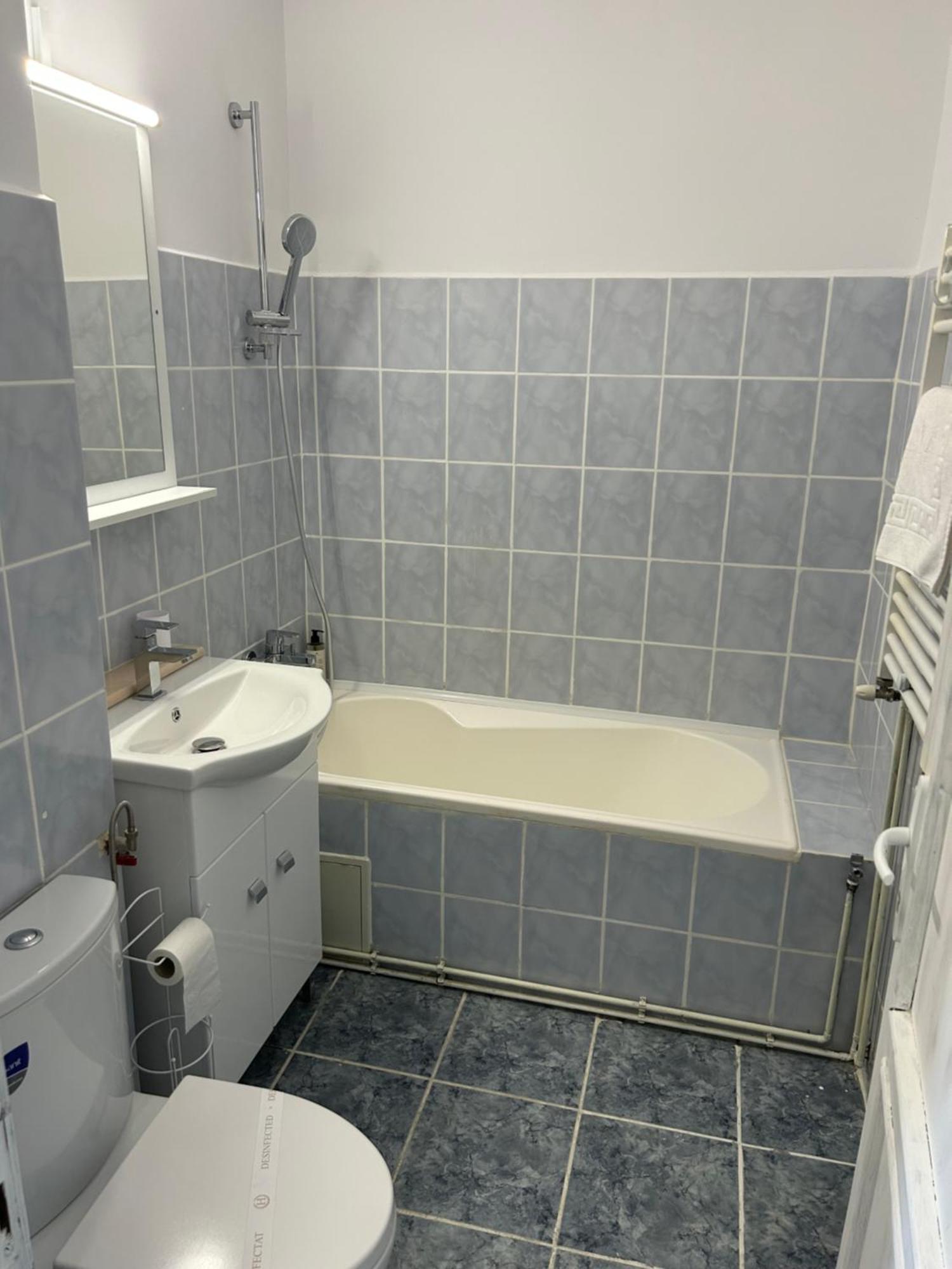 Luxury Studios - Soarelui 10 Braşov Extérieur photo