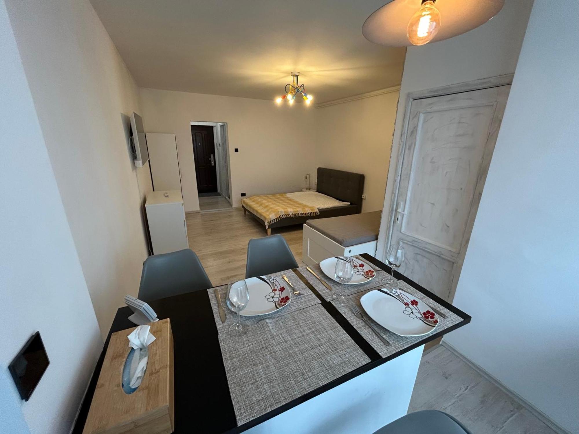 Luxury Studios - Soarelui 10 Braşov Extérieur photo